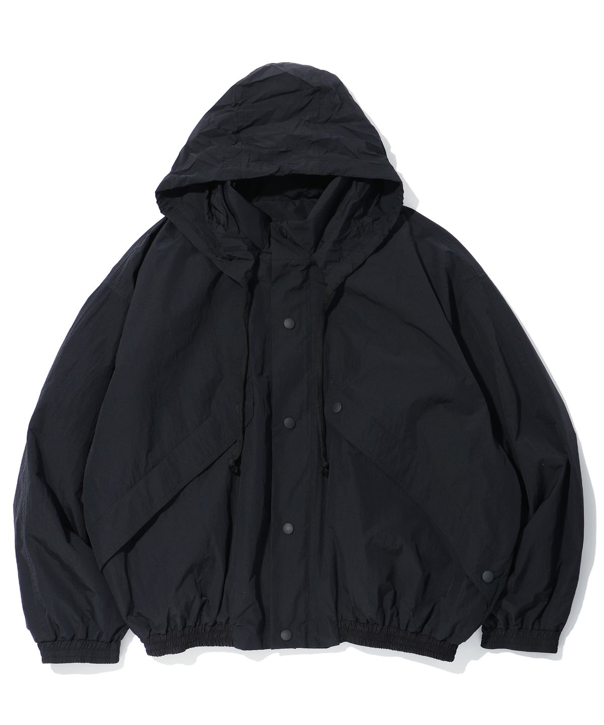 이에이(IEY) WING NYLON JUMPER Black