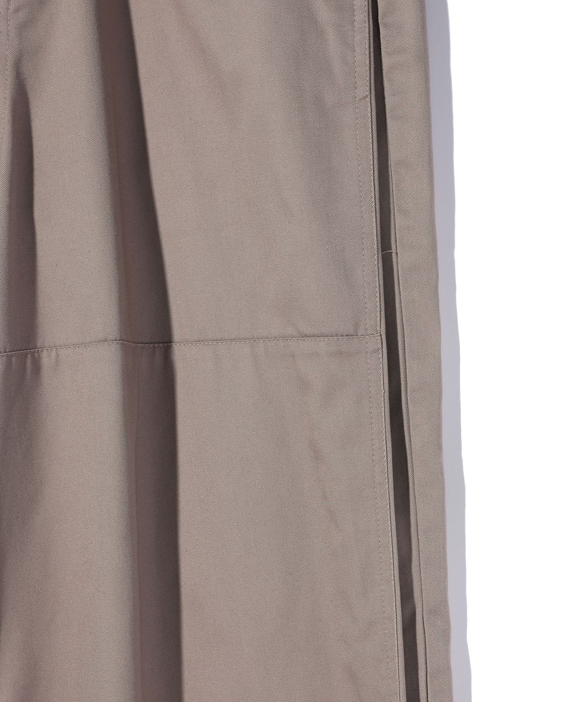 이에이(IEY) PANI SIDE TUCK PANTS Beige