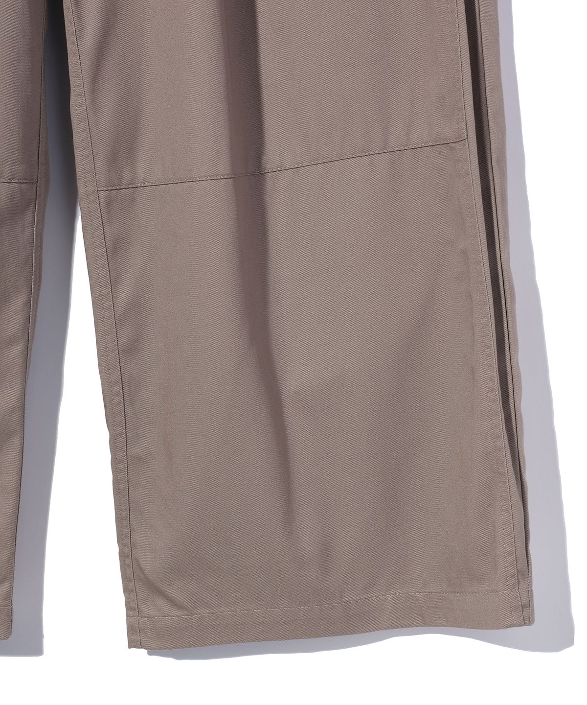 이에이(IEY) PANI SIDE TUCK PANTS Beige