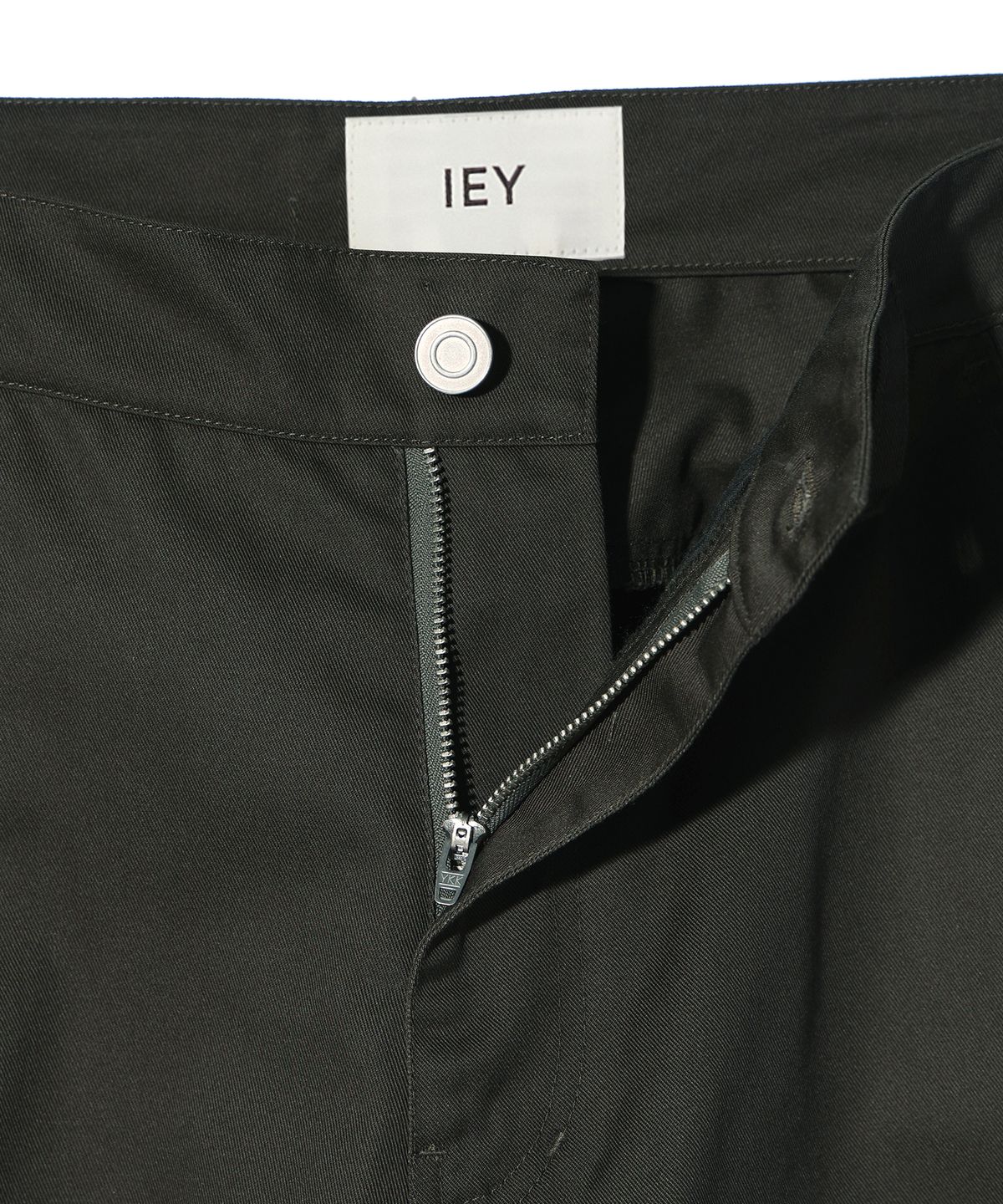 이에이(IEY) PANI SIDE TUCK PANTS Olive