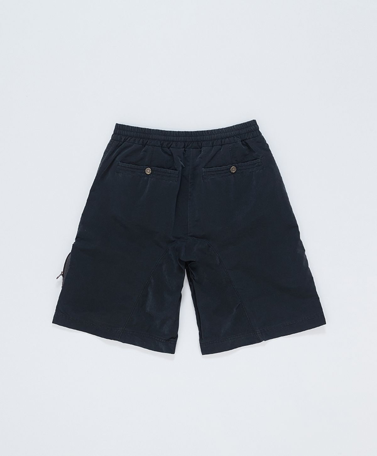 누크피터(NUUKFITTER) PIGMENT WASHING SHORTS [BLACK]