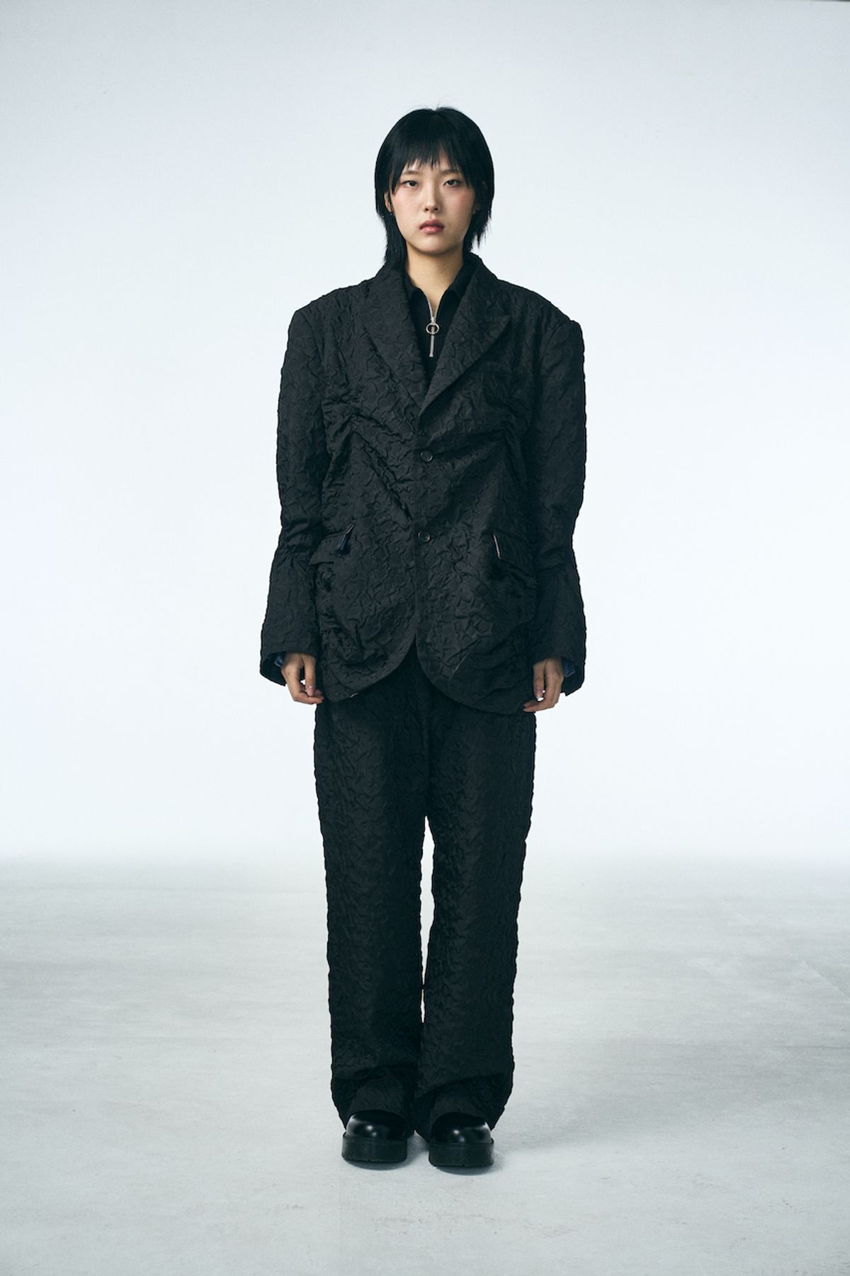 페노메논시퍼(PHENOMENON SEEPER) SHIRRING RAINDROP JACKET_BLACK