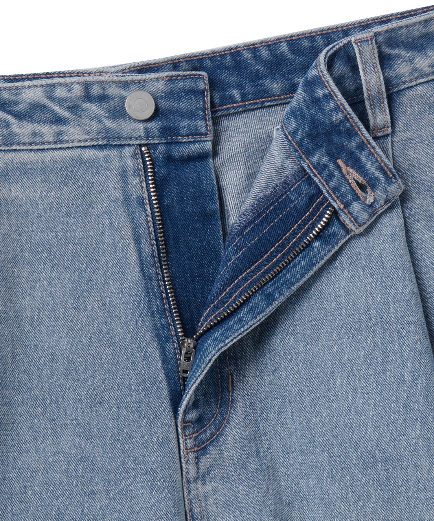 MUSINSA | MUSINSA STANDARD Deep tuck wide denim pants [light