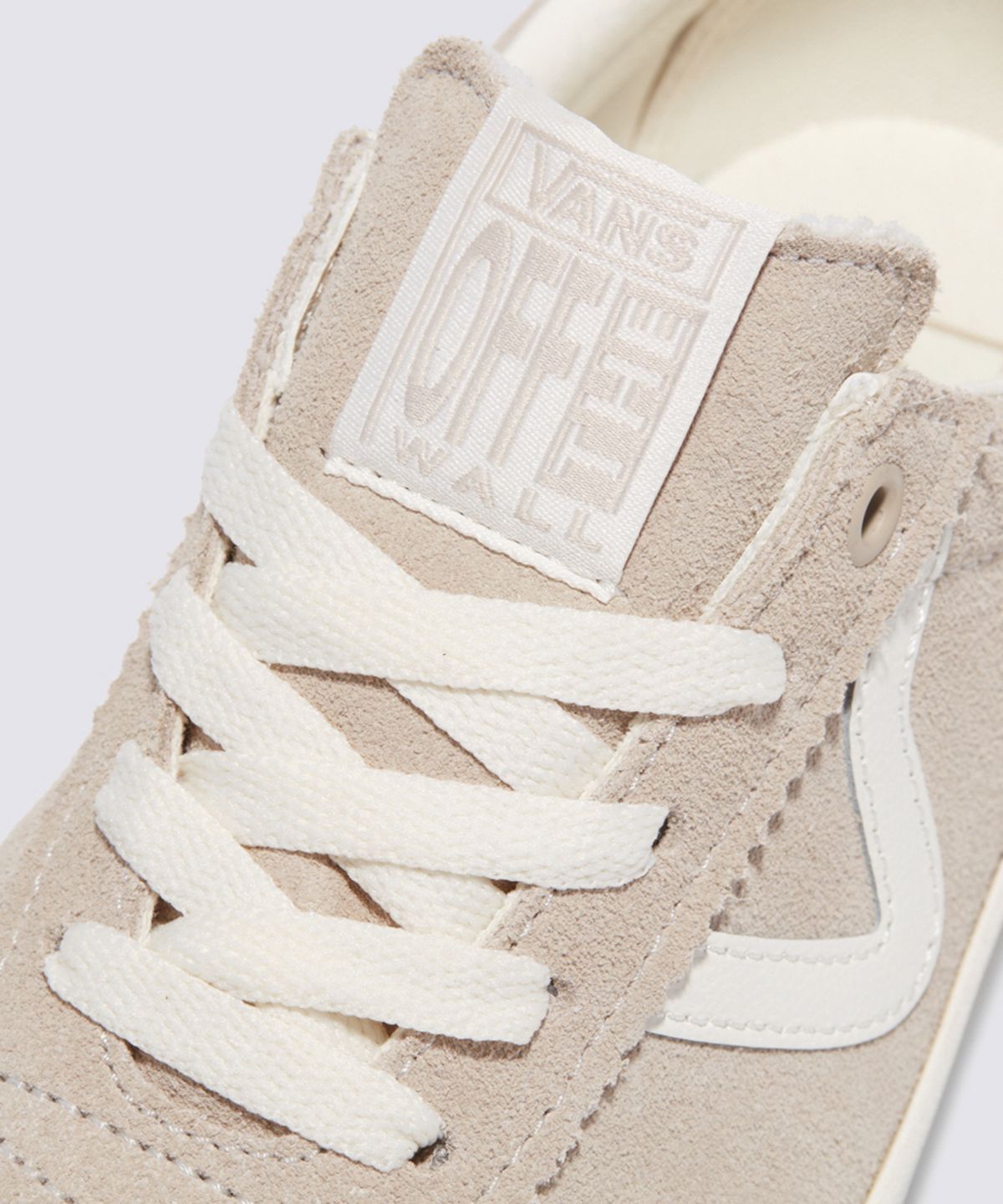 반스(VANS) 스포츠 로우 - 프렌치 오크:마쉬멜로우 / VN000CQRDBV1