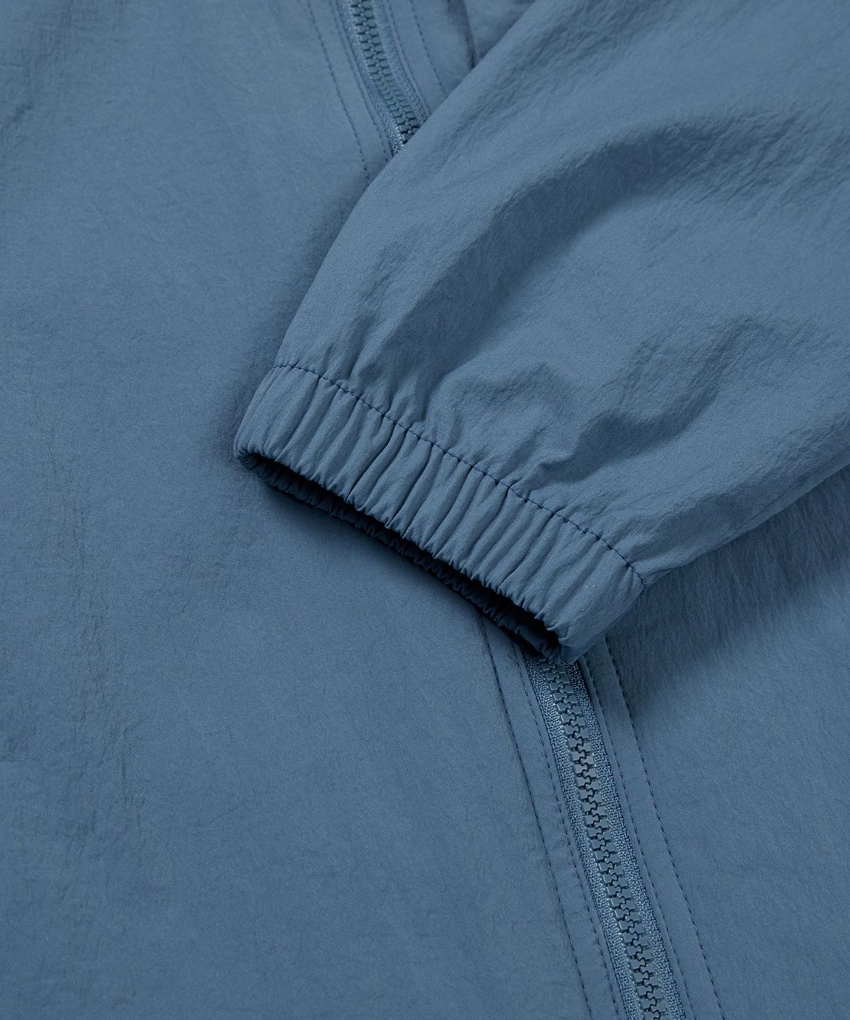 스노우피크 어패럴 키즈(SNOWPEAK APPAREL KIDS) 키즈 루트 아웃포켓 바람막이 Mid Blue (S24MKRWB80)