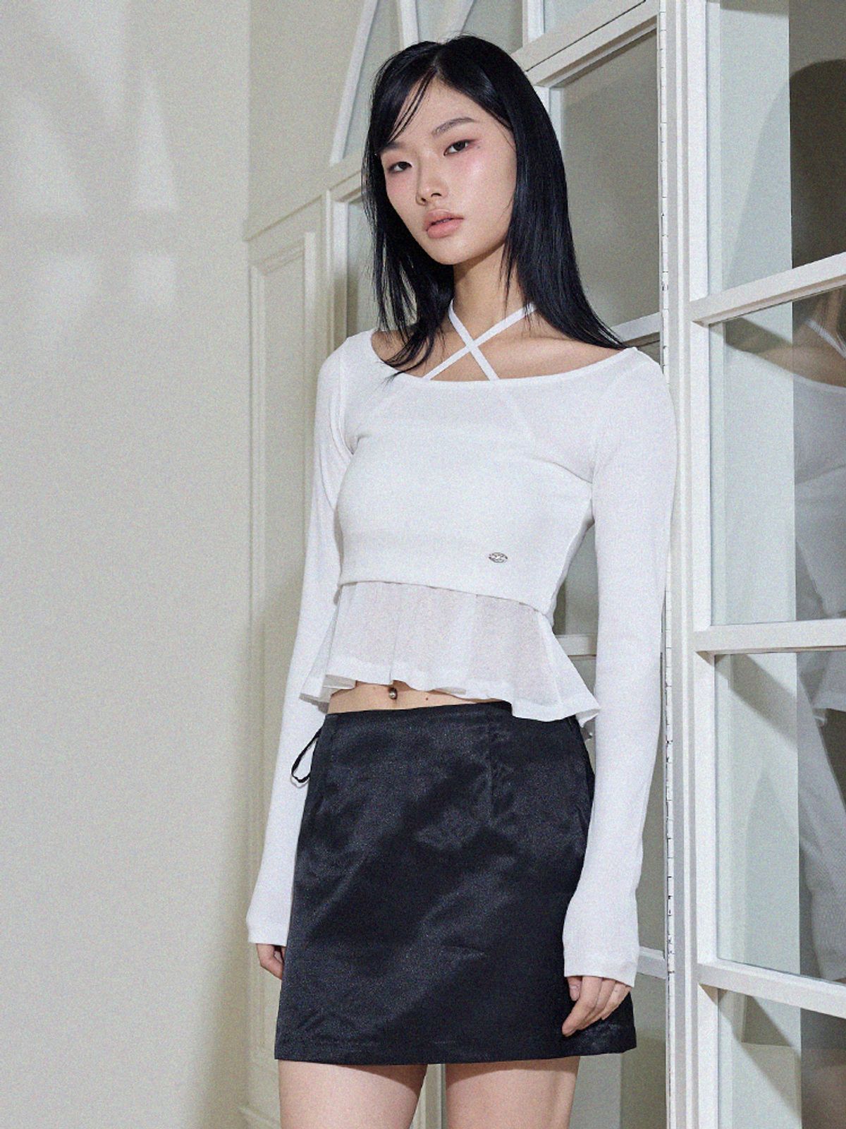 아이토브 서울(ITOV SEOUL) 레이어드 크롭 티셔츠 WH