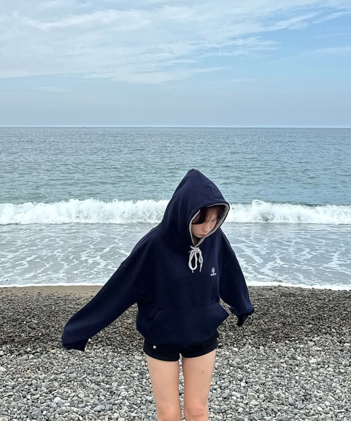 무아무아(MUAHMUAH) [쭈리/기모] 스티치 콤비 후디 [6color]