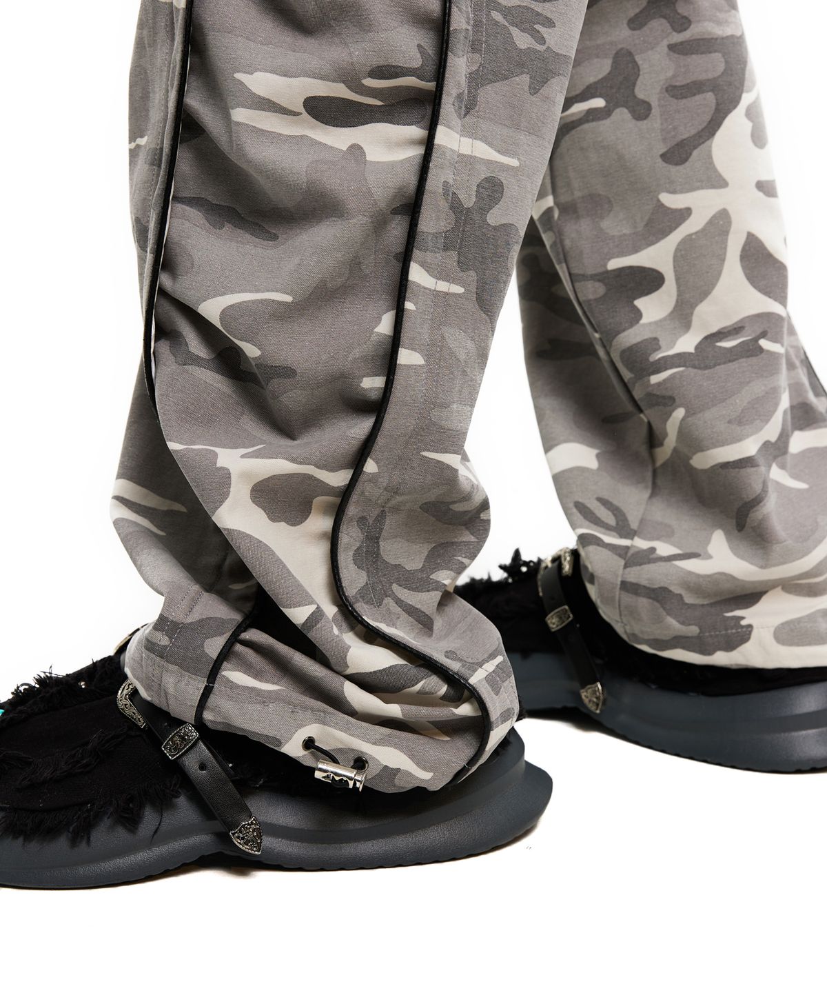 알에스에스씨(RSSC) WRINKLE MIXED CAMO CARGO PANTS - WHITE CAMO