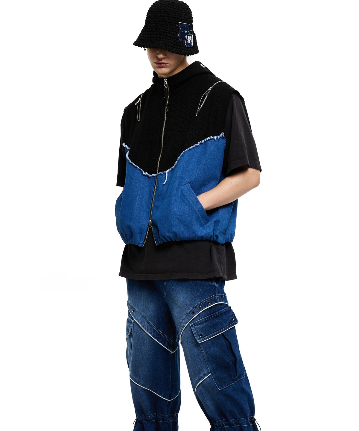알에스에스씨(RSSC) KNIT & DENIM HOOD ZIPUP VEST - BLACK/DENIM