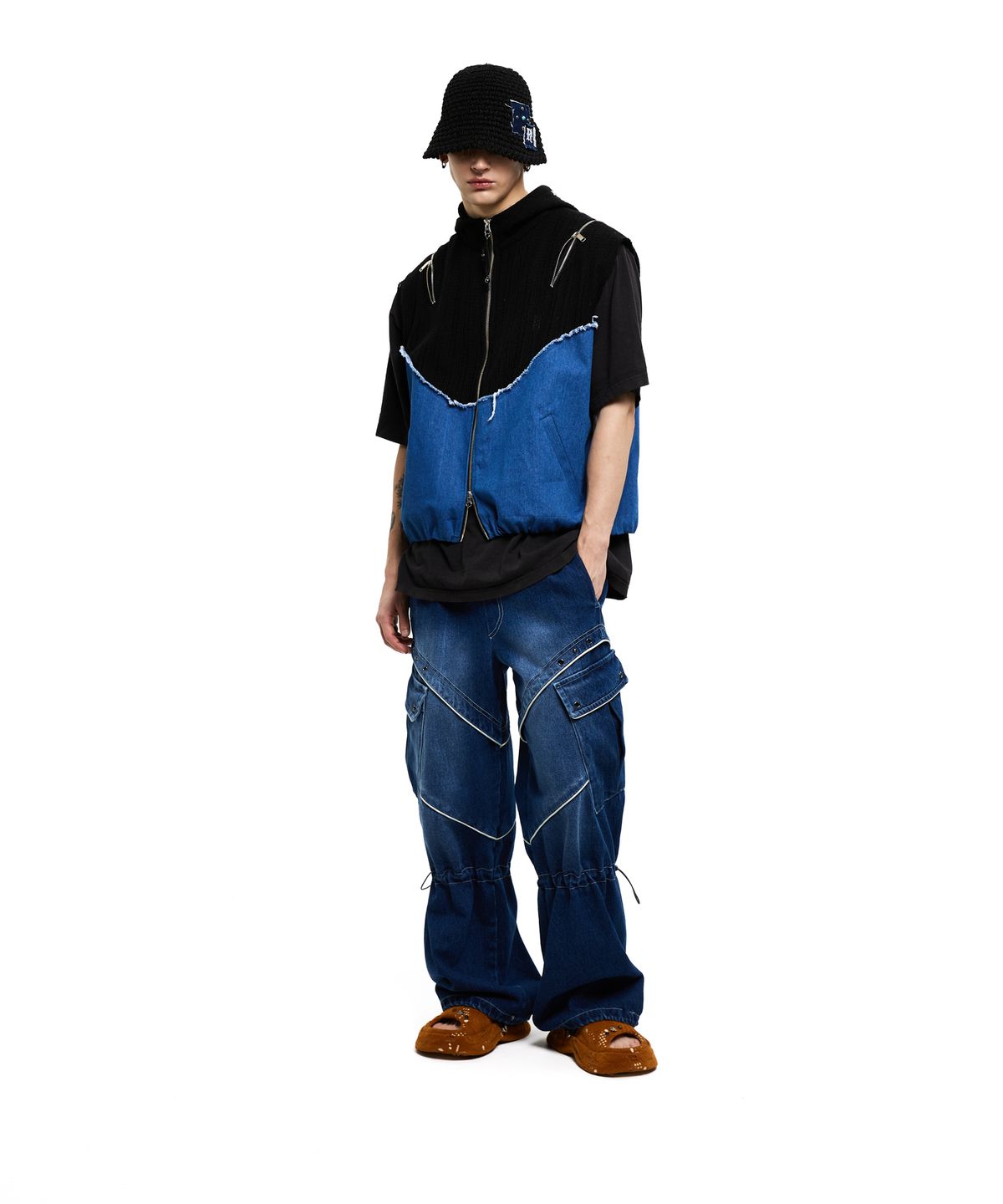 알에스에스씨(RSSC) KNIT & DENIM HOOD ZIPUP VEST - BLACK/DENIM