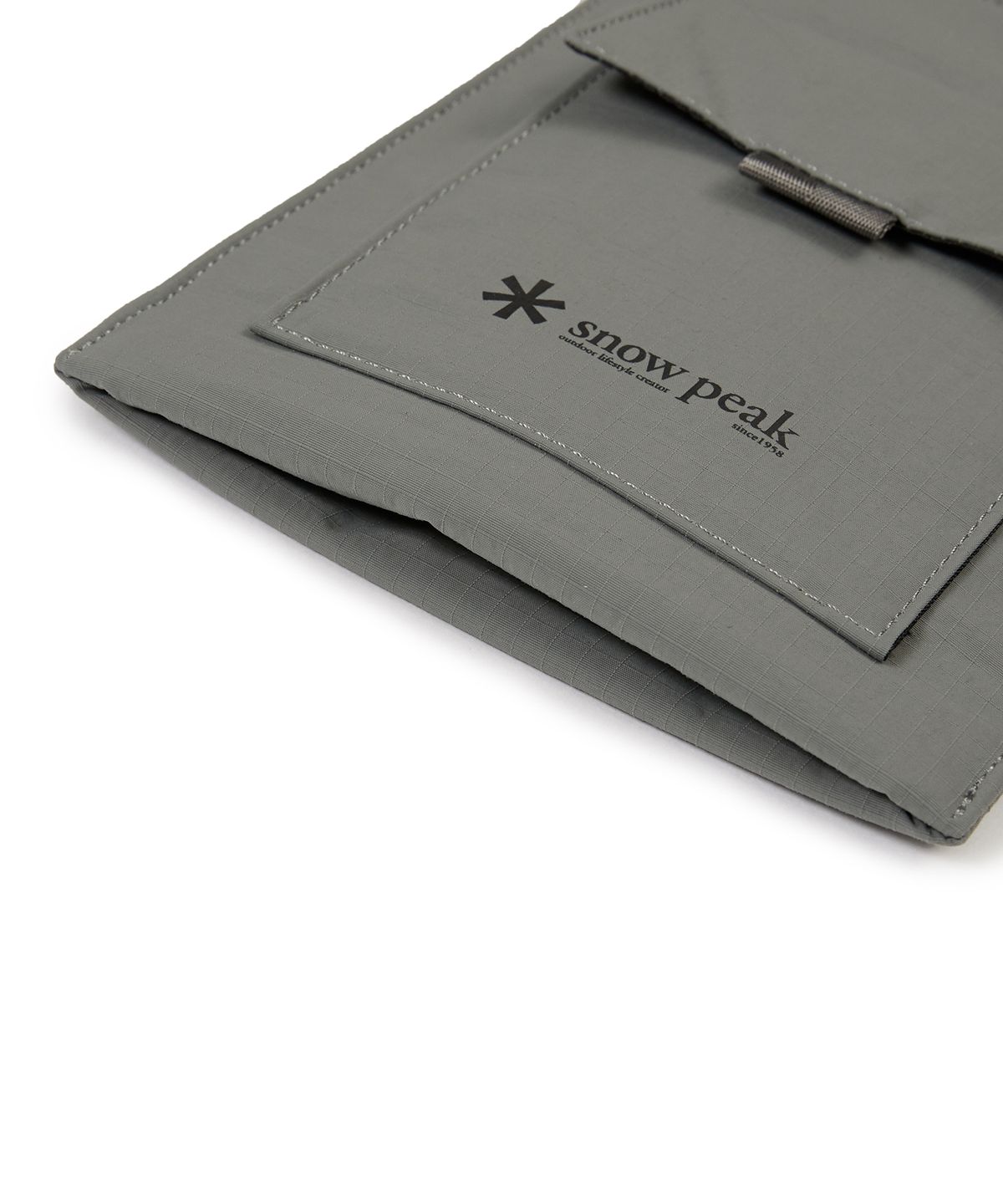 스노우피크 어패럴(SNOWPEAK APPAREL) 듀얼테크 미니 사코슈 Dark Gray (S24SUFSB38)