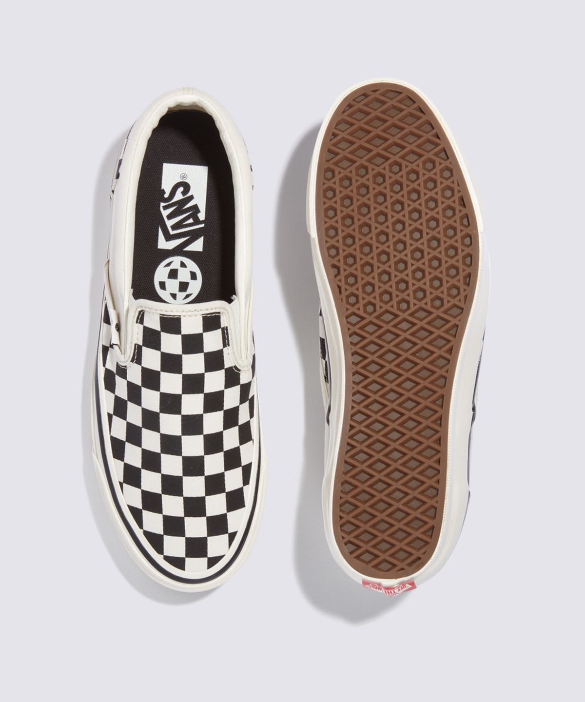 반스(VANS) 슬립온 리이슈 98 - (체커보드) 마쉬멜로우:블랙 / VN000CTCKIG1