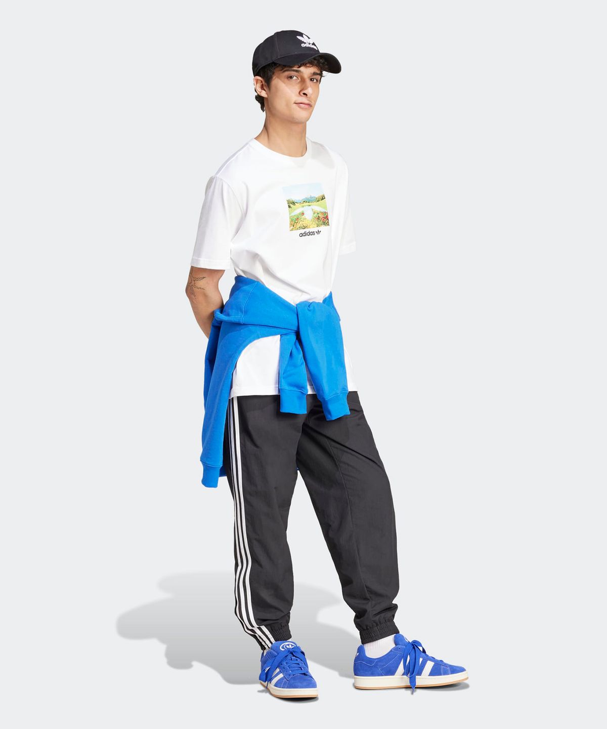 아디다스(ADIDAS) 그래픽 티 - 화이트 / JF2858