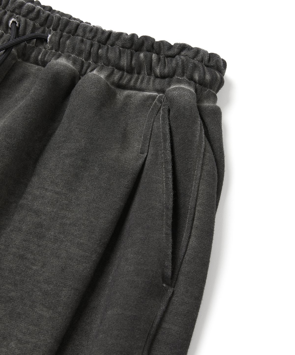 더블유엠씨(WMC) 피그먼트 다잉 스웻팬츠_CHARCOAL GREY