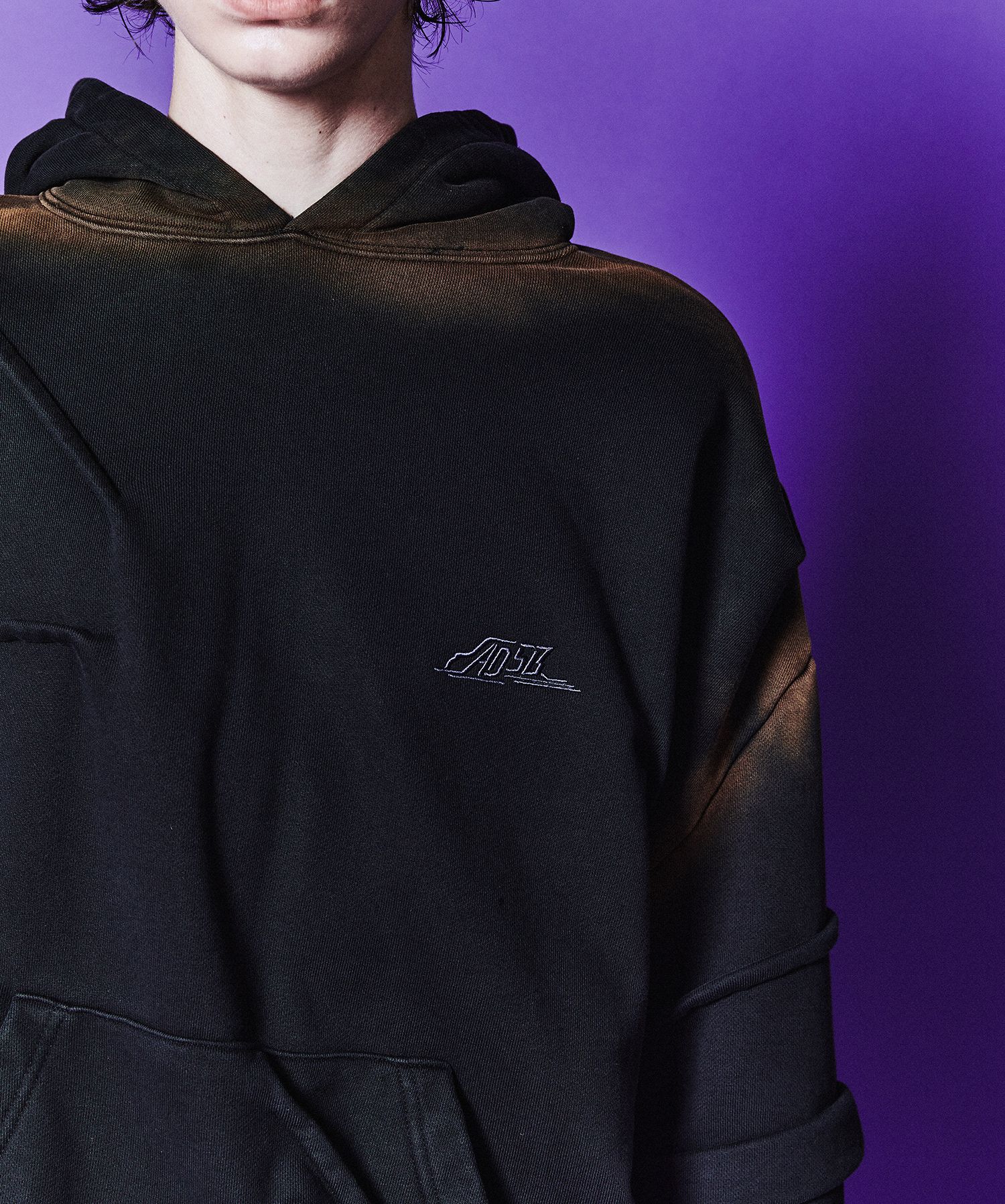 ★ANDERSSON BELL★ Madro gradient hoodie atb1080mCHARCOAL A2 MUSINSA | ANDERSSON BELL Madro gradient hoodie atb1080m(BLACK)