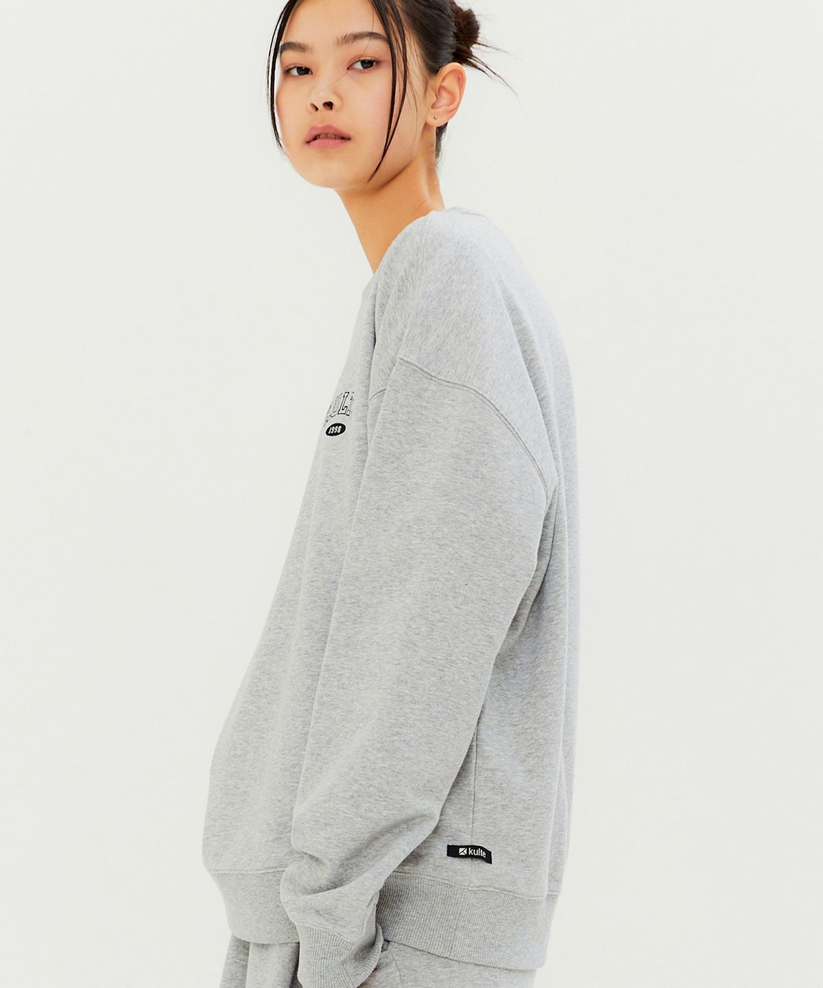 쿨트(KULTE) KULTE ARCH CREWNECK M.GREY