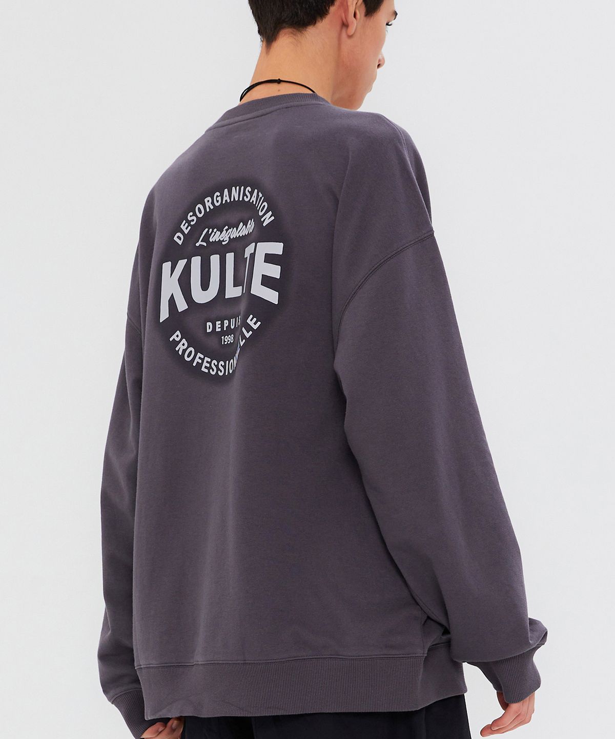 쿨트(KULTE) SOFT CIRCLE SKETCH CREWNECK GREY