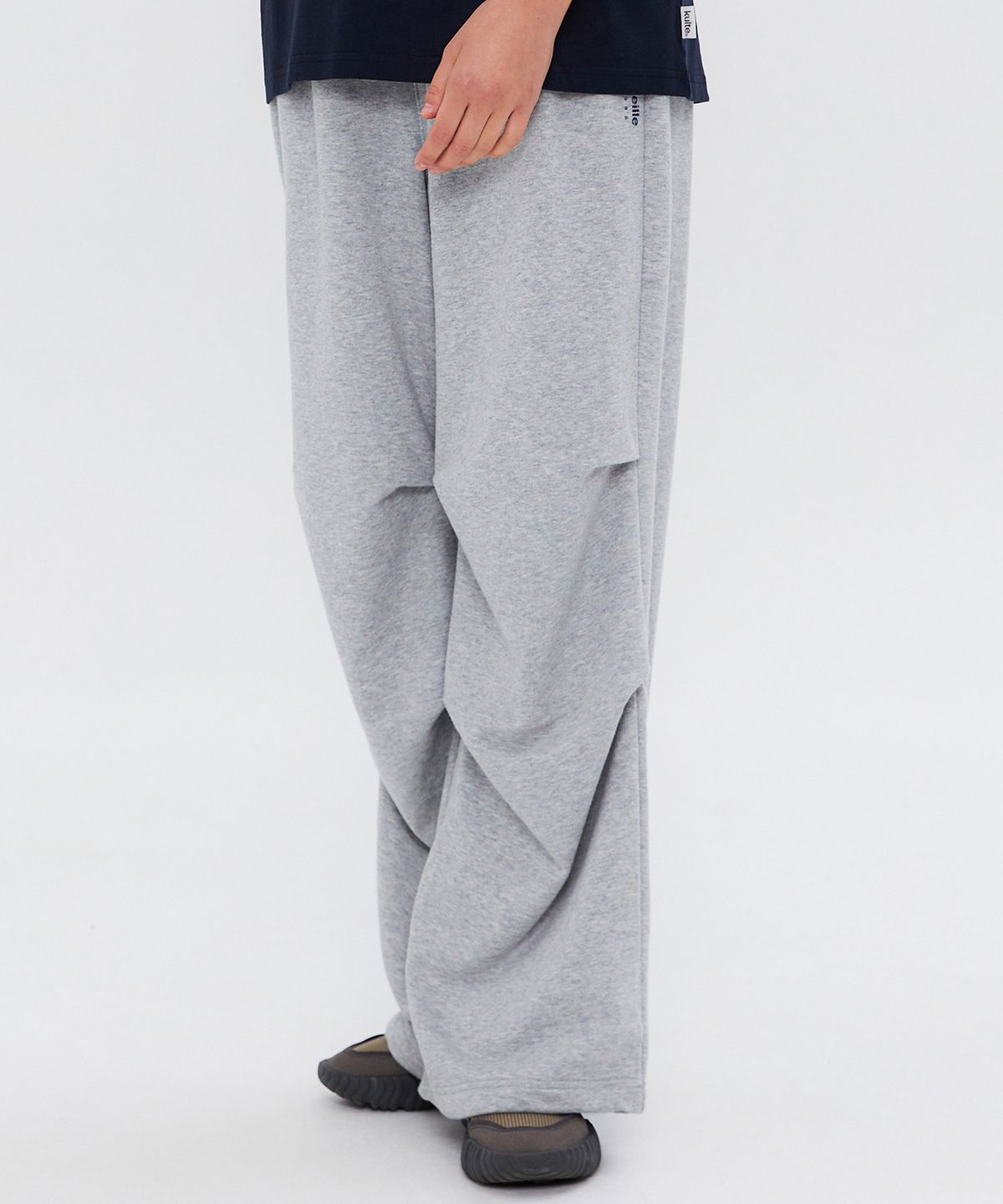 쿨트(KULTE) AURORA REFLECTIVE PARACHUTE PANTS M.GREY