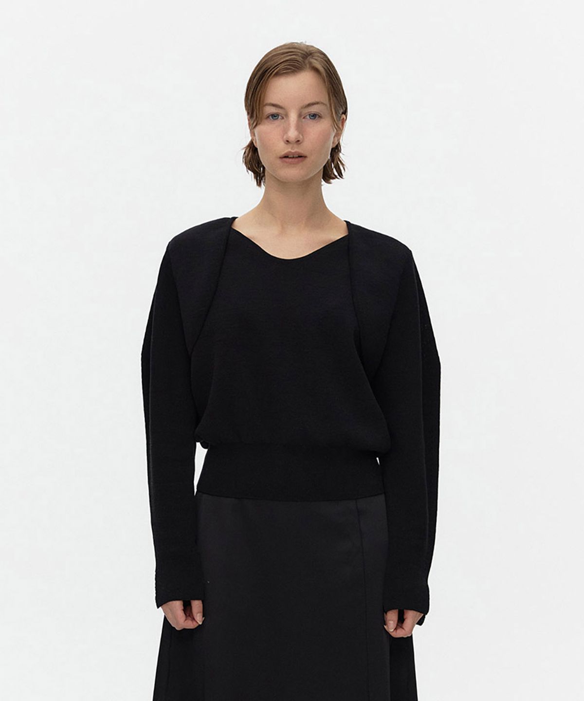 아위(AHWE) Layered Sweater_BLACK