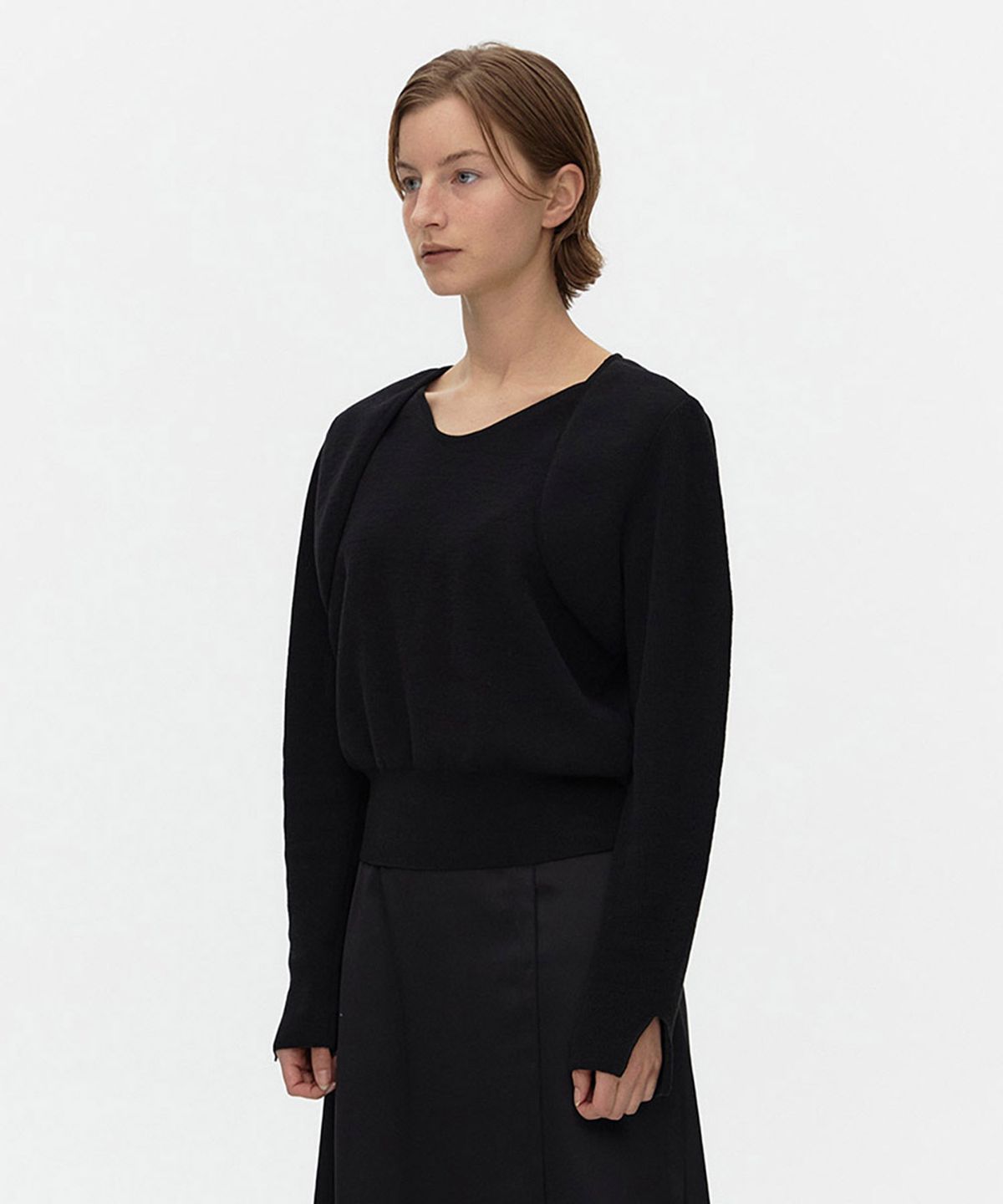 아위(AHWE) Layered Sweater_BLACK