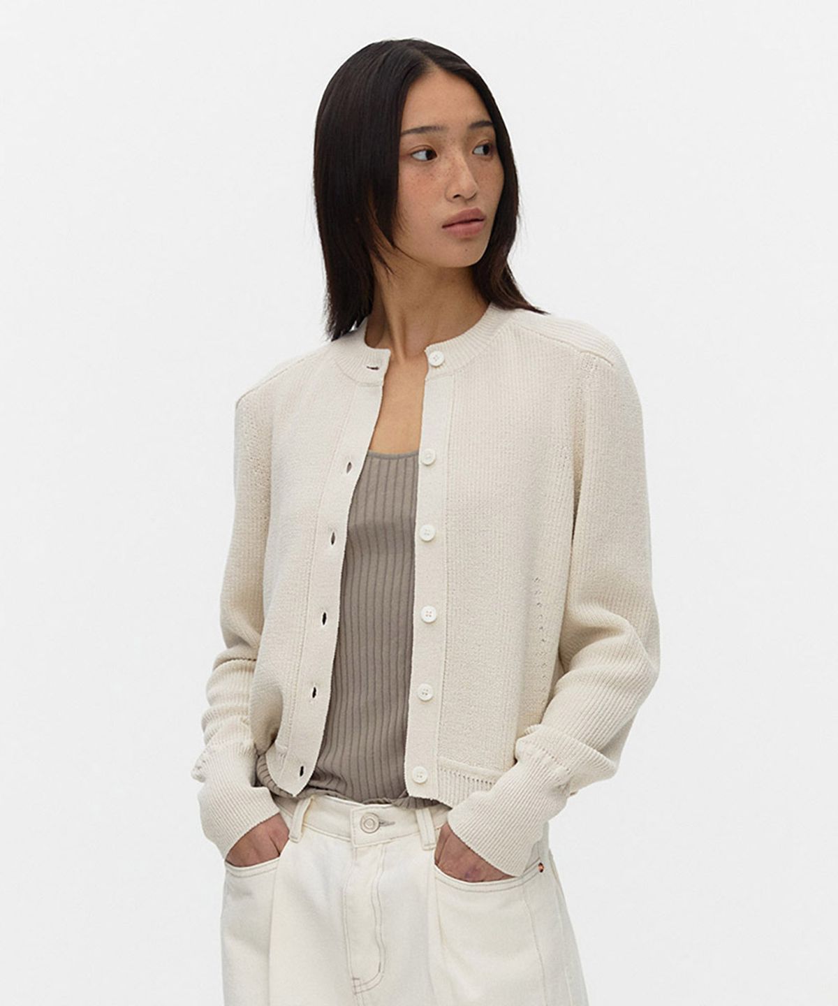 아위(AHWE) Ribbed Shoulder Cardigan_IVORY