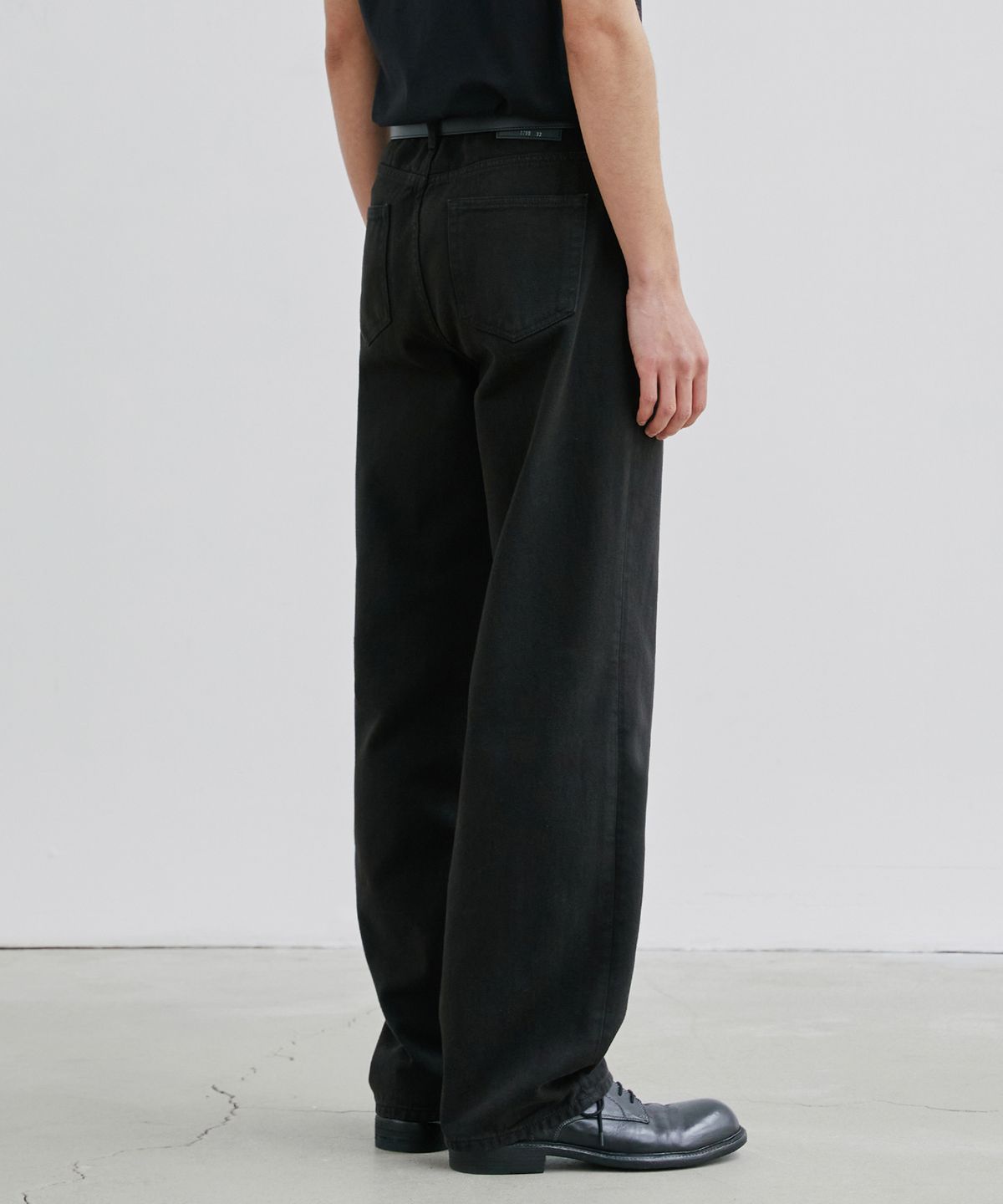 브랜디드(BRANDED) 1790 DARK SHADOW JEANS [WIDE STRAIGHT]