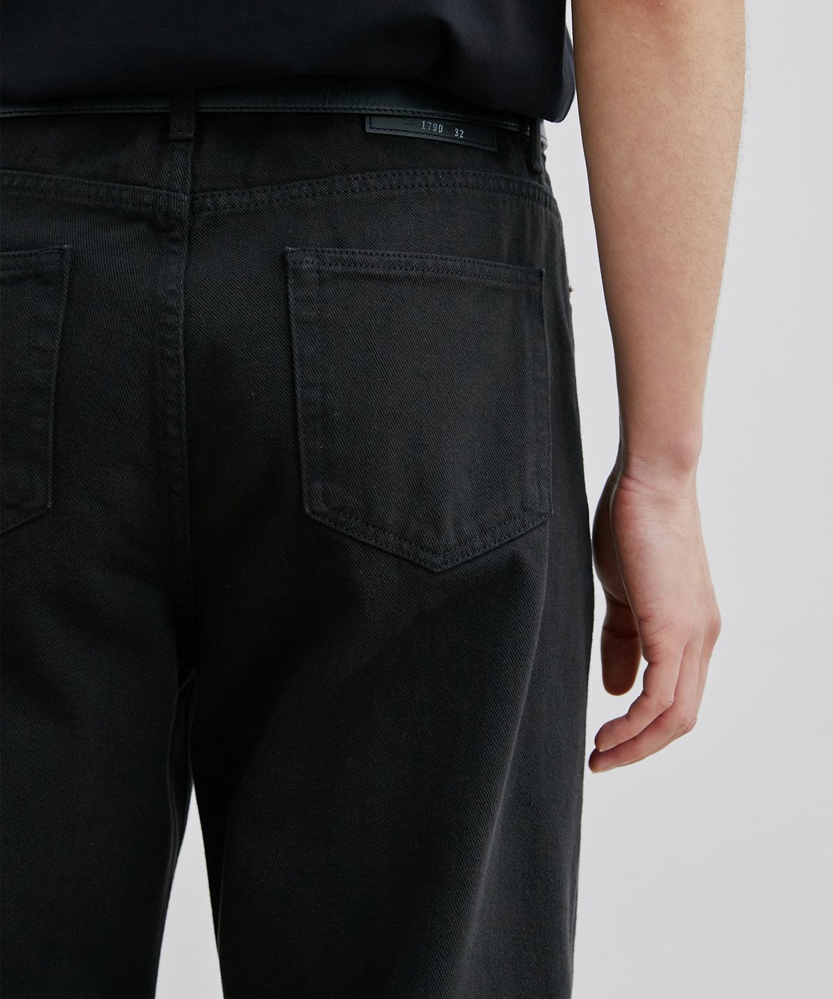 브랜디드(BRANDED) 1790 DARK SHADOW JEANS [WIDE STRAIGHT]