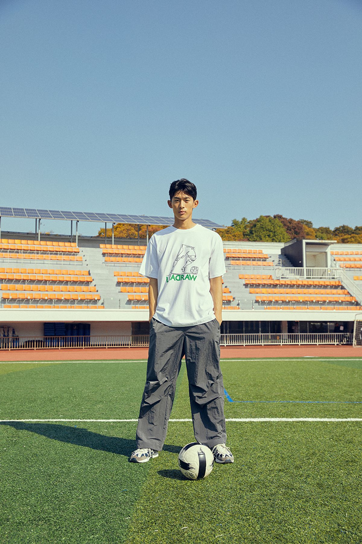 리드로(LEADRAW) Triunfo 드리블 티셔츠 _ 화이트