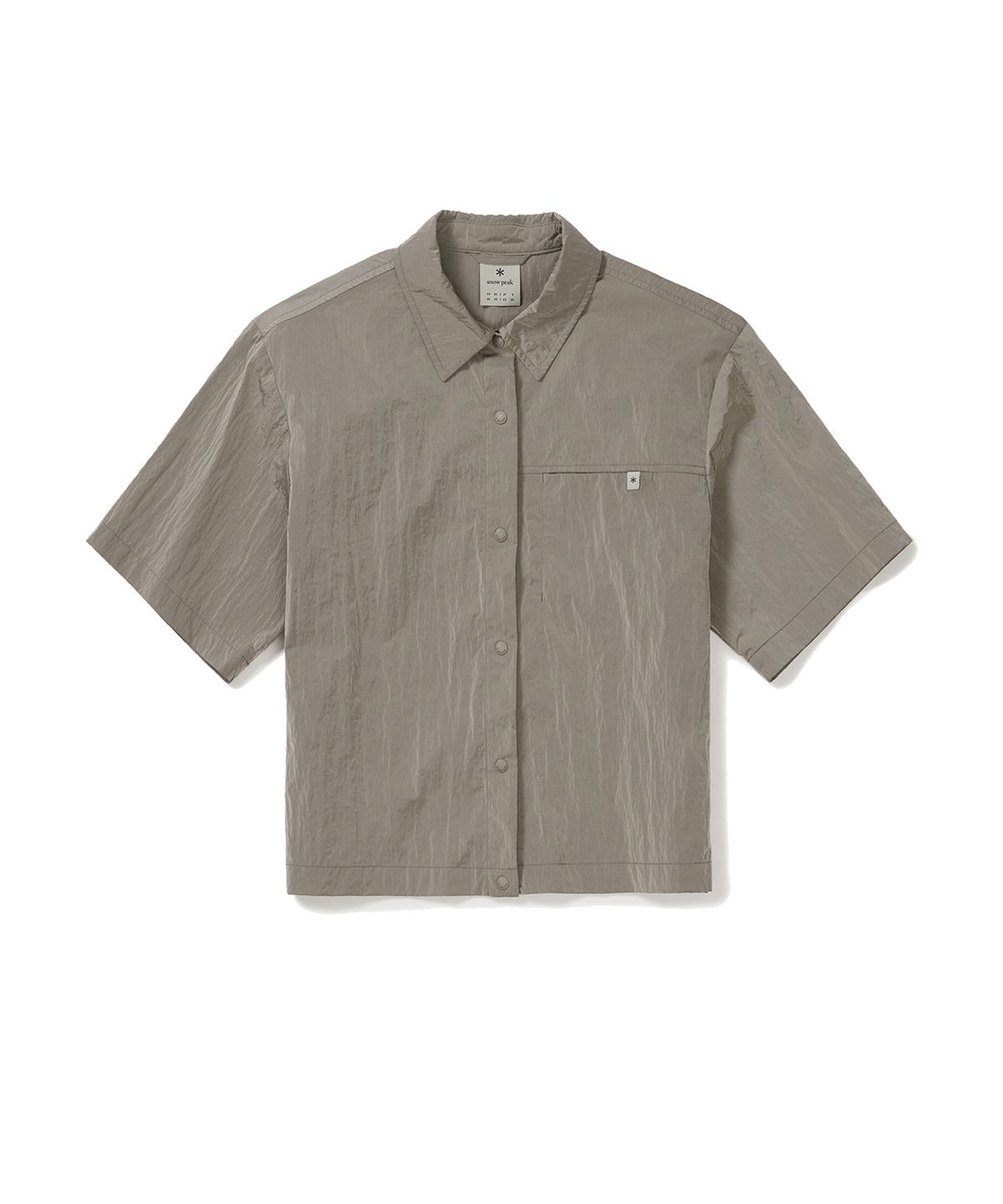 스노우피크 어패럴(SNOWPEAK APPAREL) 브라이트 여성 세미 크롭 반팔 셔츠 Tan Gray (S24MWFSH75)