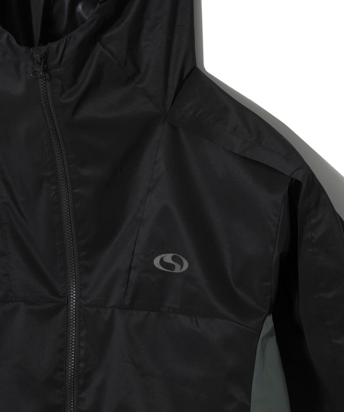 로어즈(LORES) Hard Shell Jacket - Black