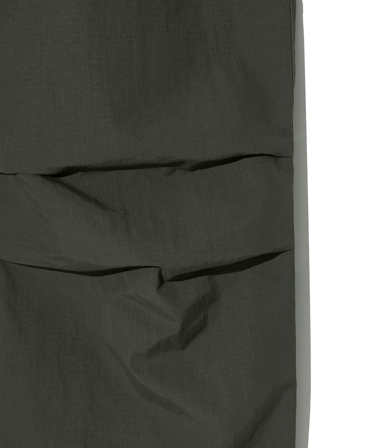 로어즈(LORES) Nylon Over Pants - Olive