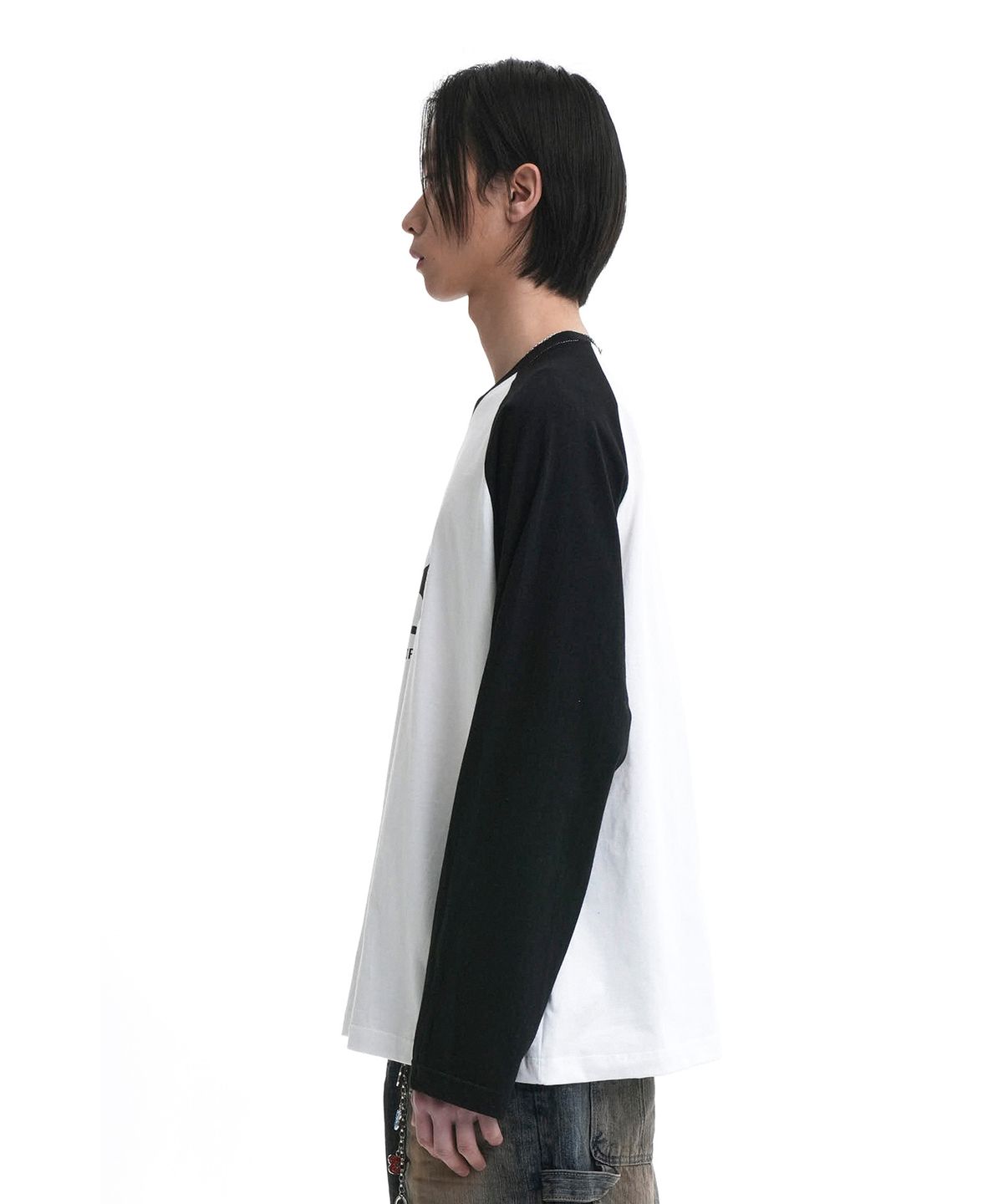 오픈야드(오와이)(OPENYARD(OY)) SKULL S.L RAGLAN LONG SLEEVE-WHITE/BLACK