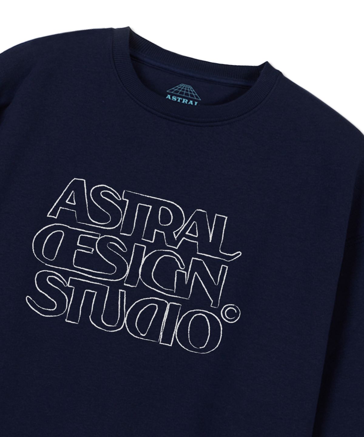 아스트랄 프로젝션(ASTRAL PROJECTION) 아스트랄 디자인 스튜디오2 루즈핏 맨투맨_네이비
