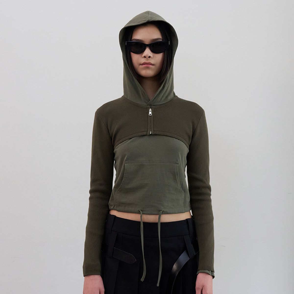엘씨디씨티엠(LCDC™) ZIP-FRONT CROPPED BOLERO