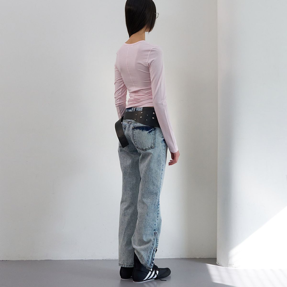 엘씨디씨티엠(LCDC™) HOOK DETAIL SLIM DENIM