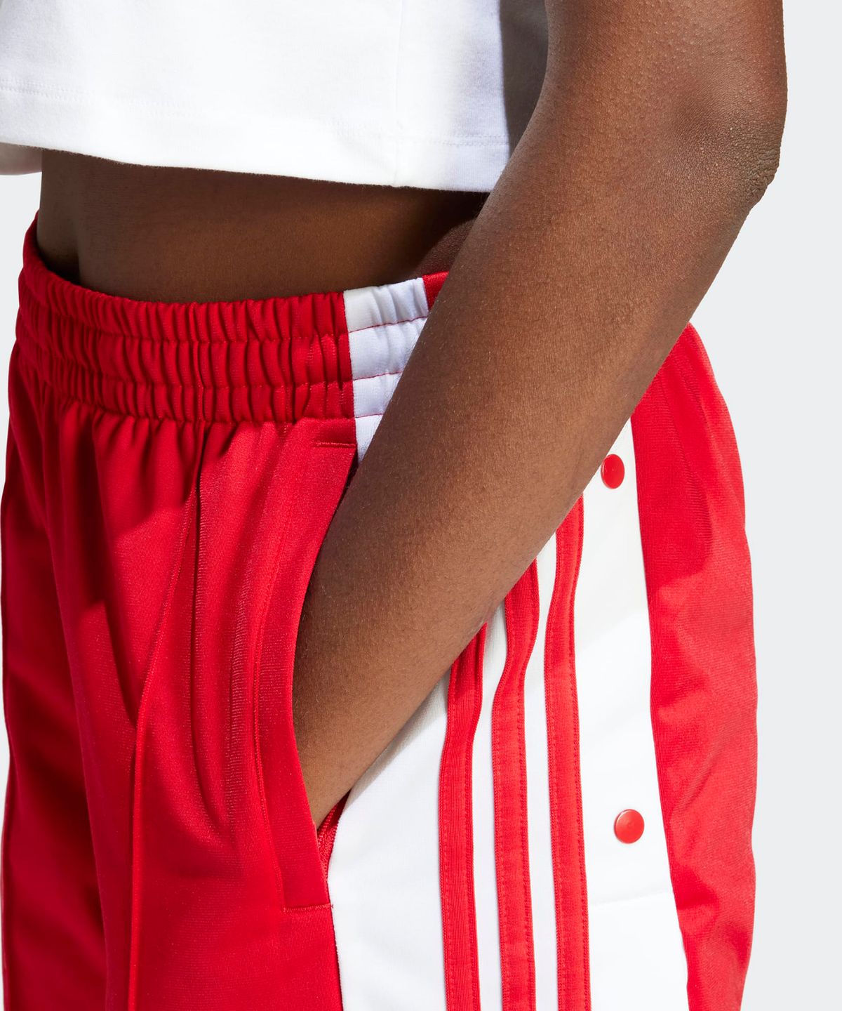 아디다스(ADIDAS) 아디브레이크 팬츠 - 레드 / IP0620