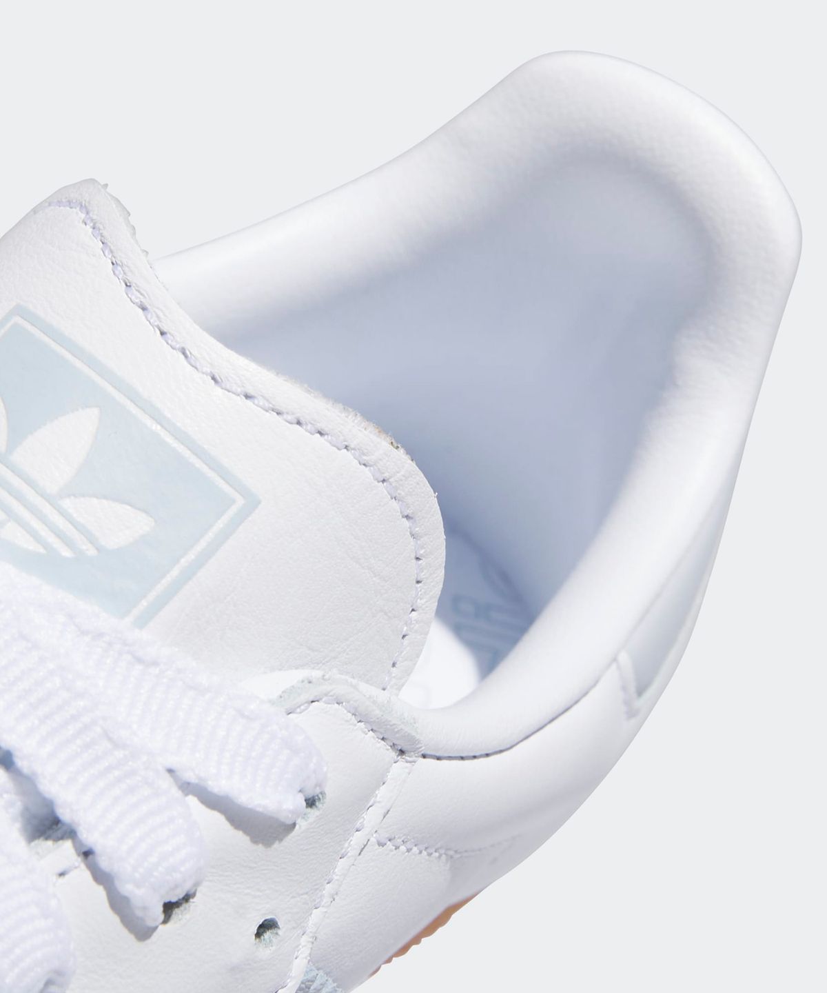 아디다스(ADIDAS) 삼바 OG - 화이트:실버 / IE0877