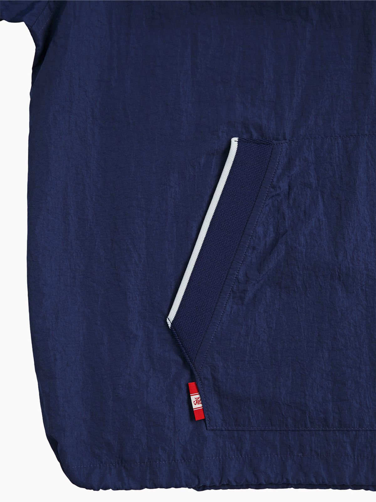 미나수(MENASOO) HEARTTRACK VNECK NYLON ANORAK JACKET_NAVY