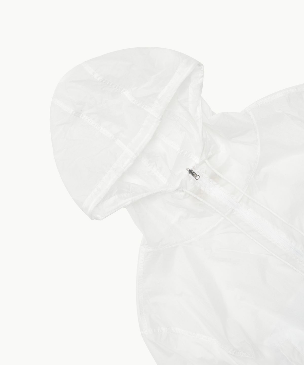 아모멘토(AMOMENTO) REVERSIBLE SHIRRING CROP HOODED JUMPER_WHITE