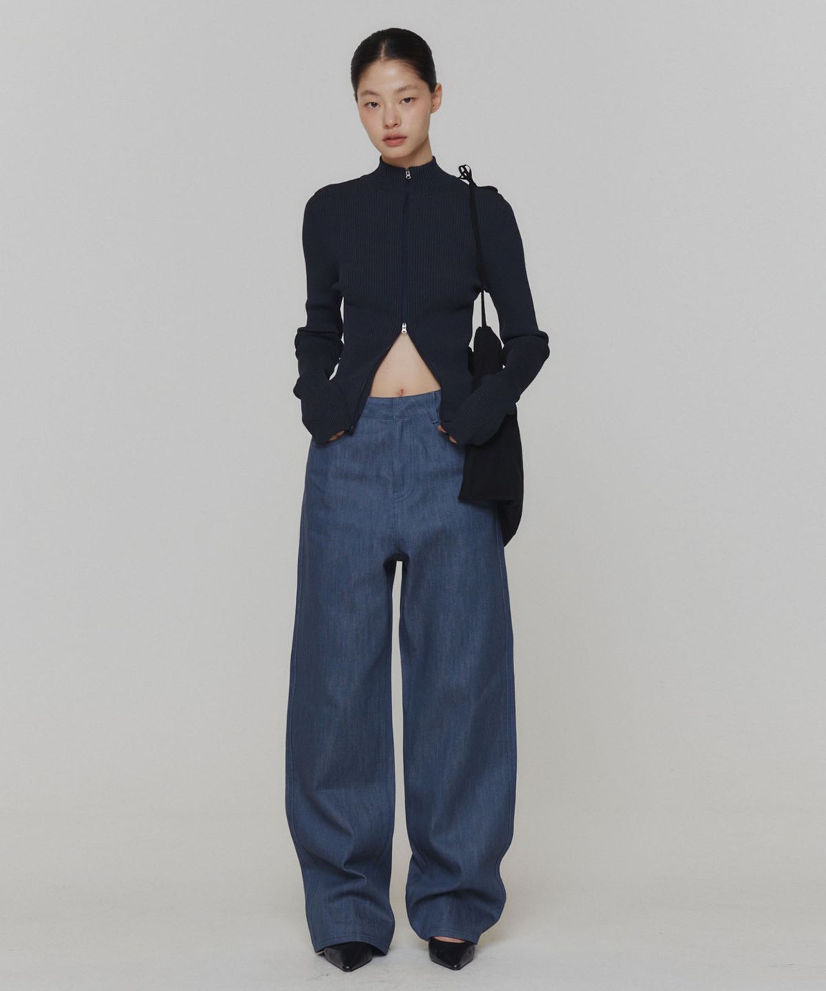 아모멘토(AMOMENTO) RIBBED MOCK NECK CARDIGAN_DARK NAVY