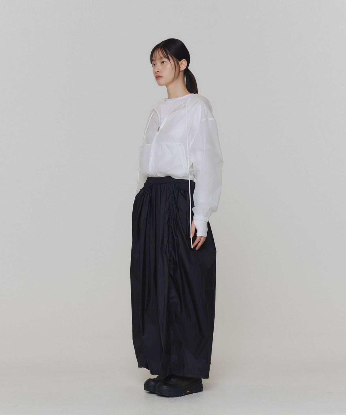 아모멘토(AMOMENTO) LAYERED SHIRRING SKIRT_BLACK