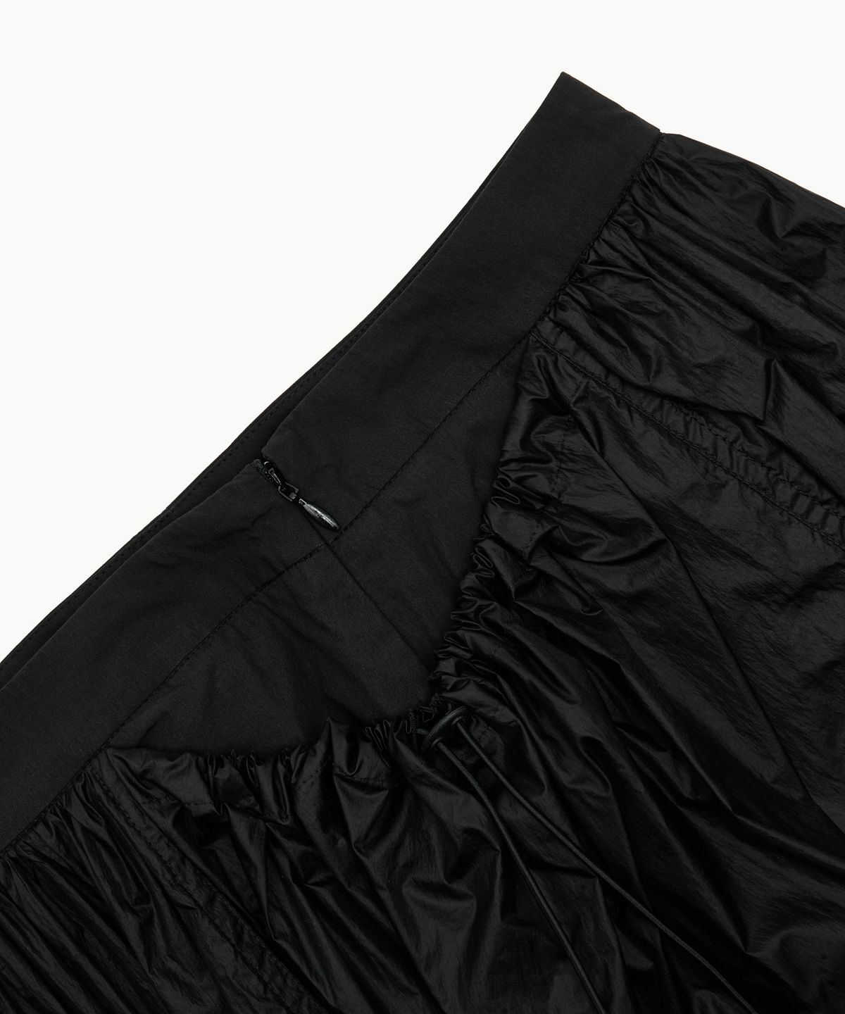 아모멘토(AMOMENTO) LAYERED SHIRRING SKIRT_BLACK