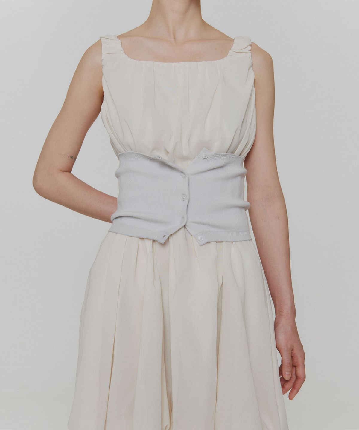 아모멘토(AMOMENTO) SHEER VOLUME MINI DRESS_IVORY