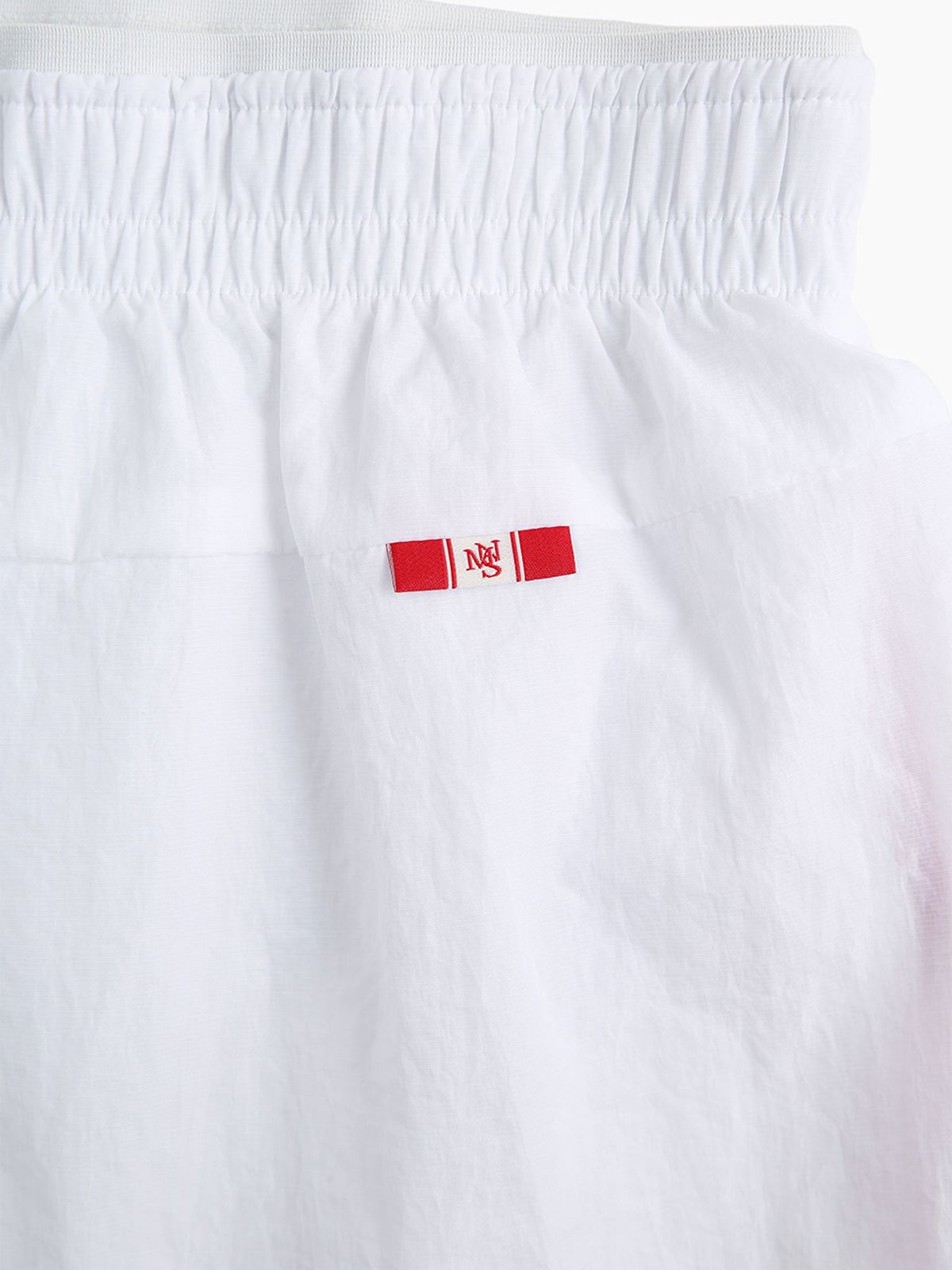 미나수(MENASOO) RUNNING TRACK NYLON SHORTS_WHITE