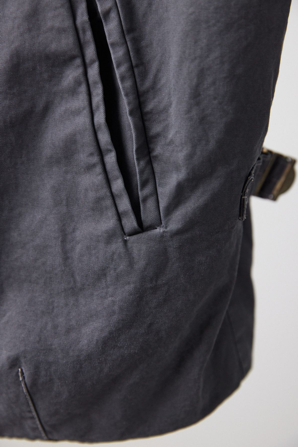 해칭룸(HATCHINGROOM) VTG Layering Vest Dyed Grey