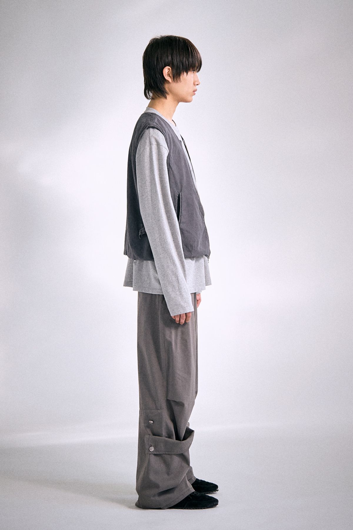 해칭룸(HATCHINGROOM) VTG Layering Vest Dyed Grey
