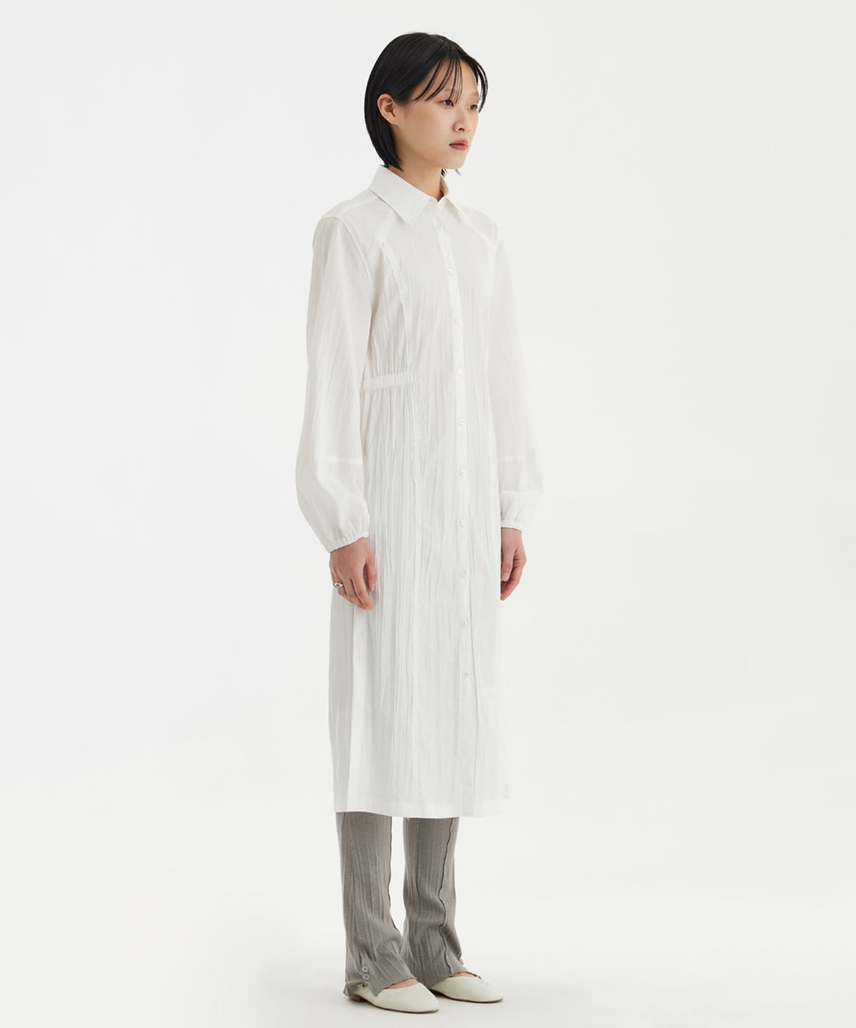 유스(YOUTH) Side-Slit Shirt Dress - White