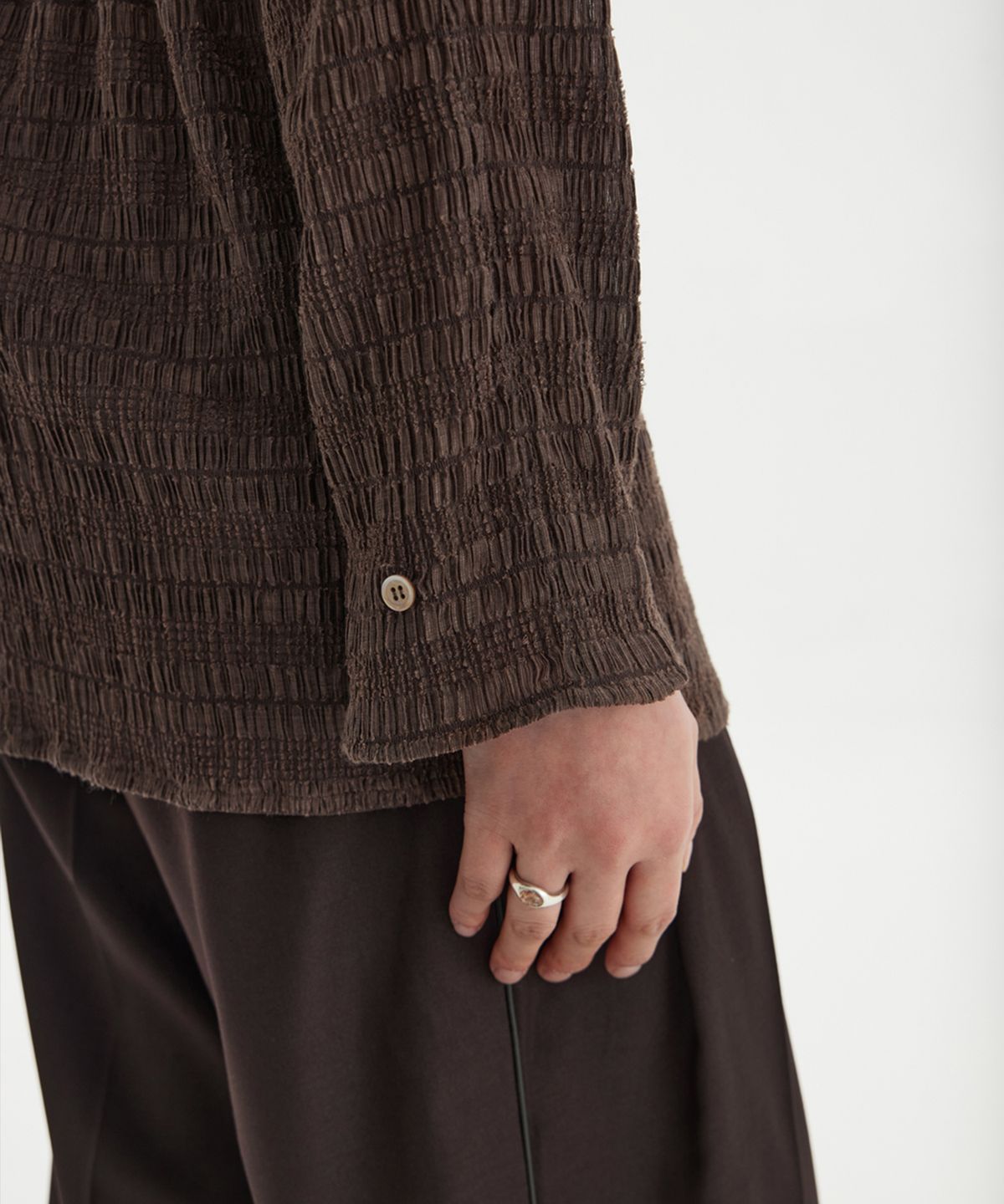 유스(YOUTH) Strap Shirt - Brown