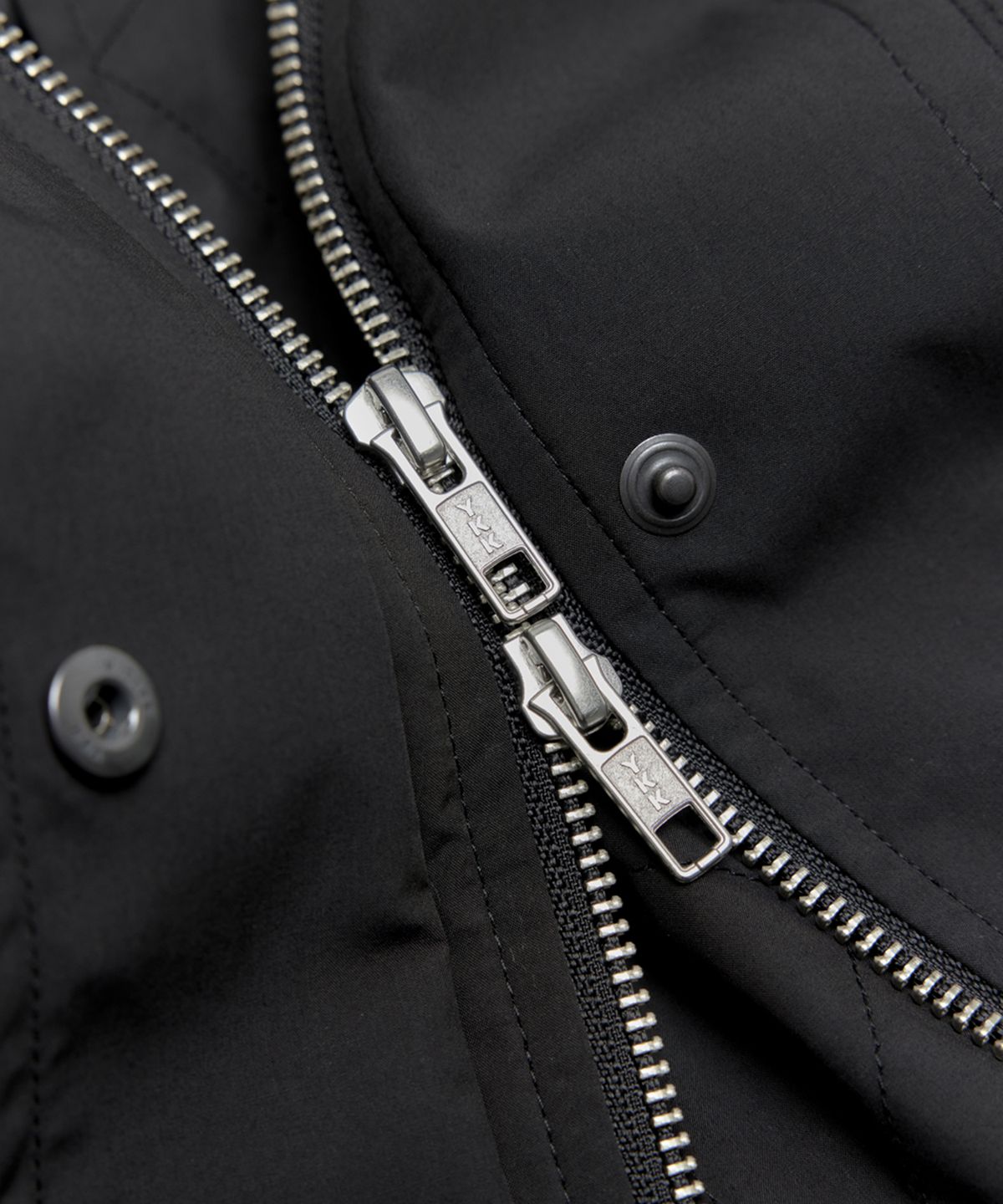 유스(YOUTH) Cut-Off Oversized Blouson - Black