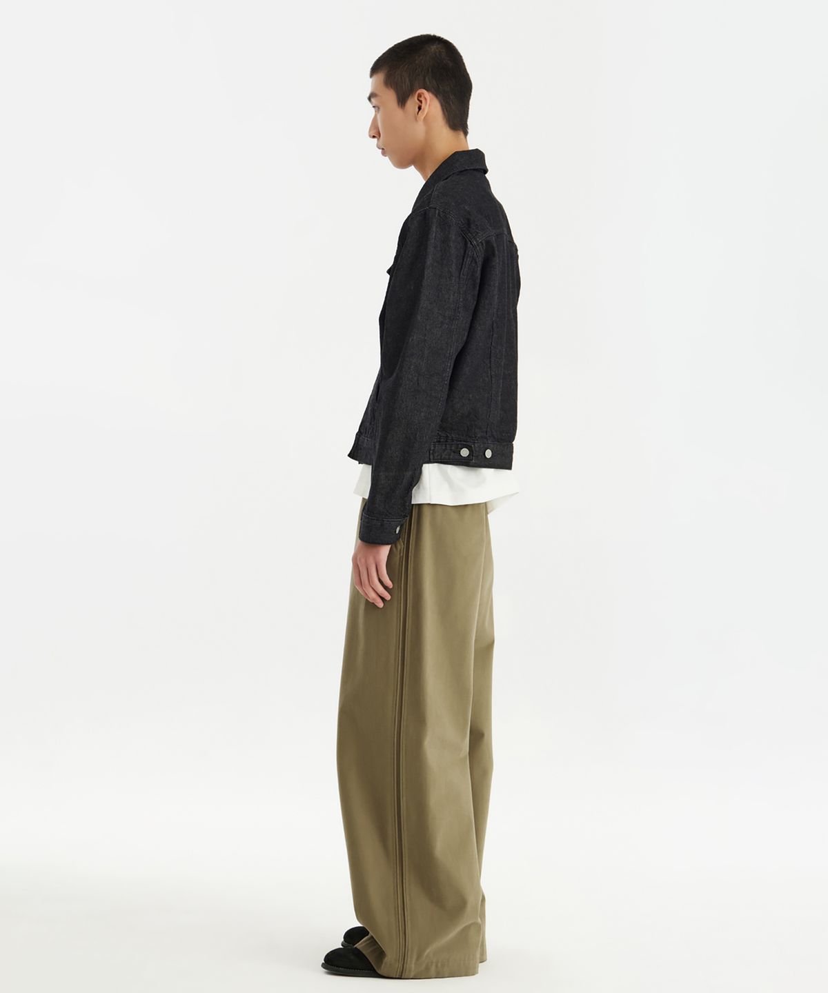 유스(YOUTH) Denim Trucker Jacket - Washed Black